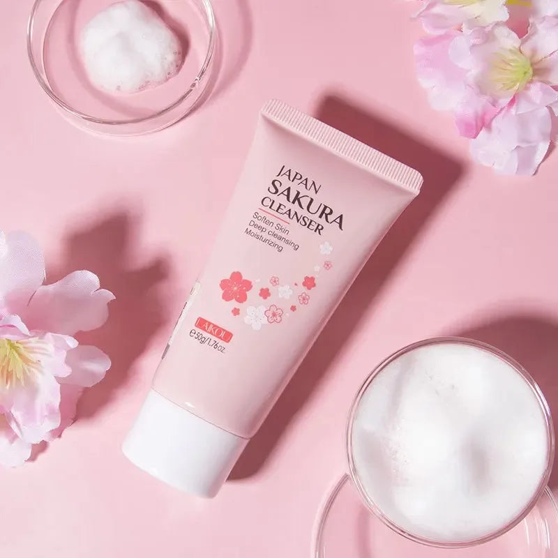 Laikou Sakura Whitening Facial Cleanser (Espuma/Leche Limpiadora Facial de Sakura)