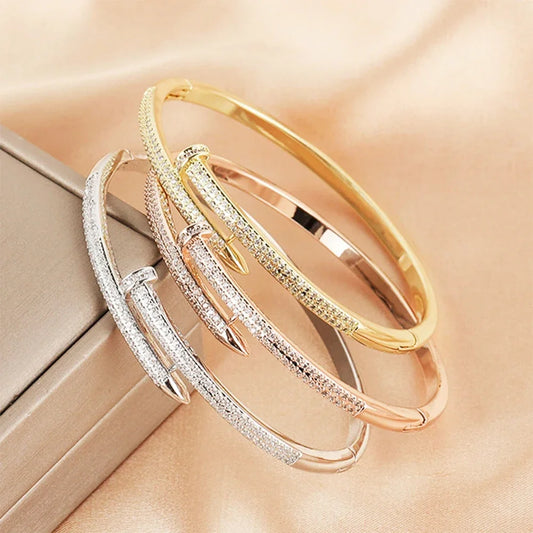 Pulsera Tornillo Luz de Hierro